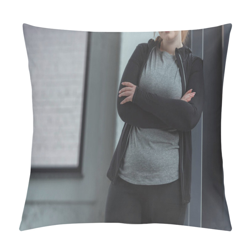 Personality  Close-up View Of Obese Girl In Gym By Window Pillow Covers