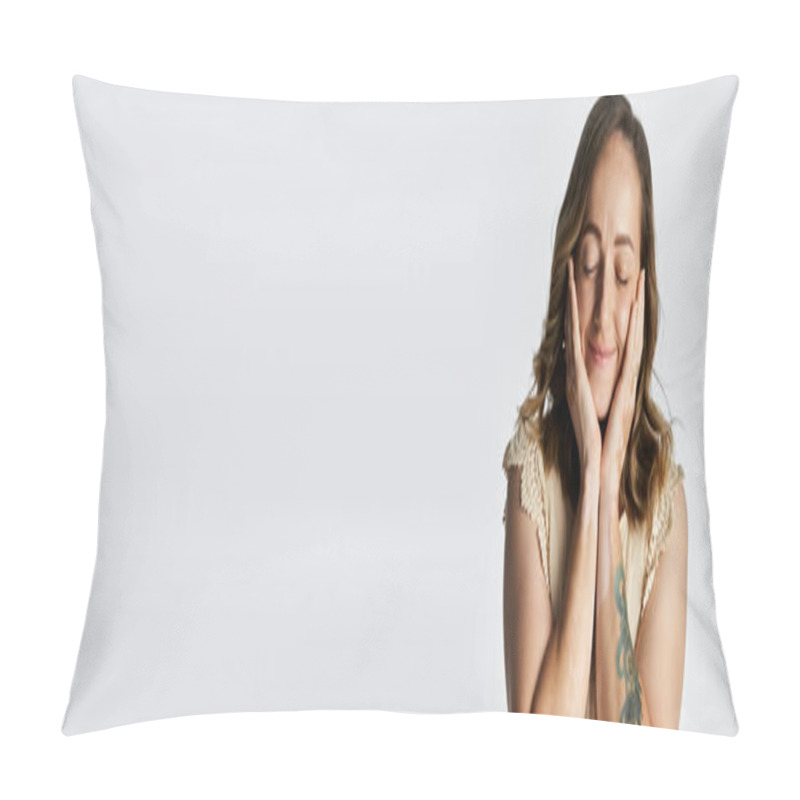 Personality  A Young Woman With Vitiligo Smiles Gently, Expressing Joy While Resting Her Face On Her Hands. Pillow Covers