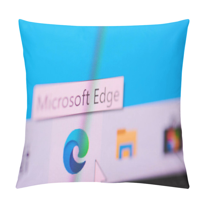 Personality  New York, USA - May 17, 2021:Start Microsoft Edge App On Windows Os In Screen Macro Close Up View Pillow Covers