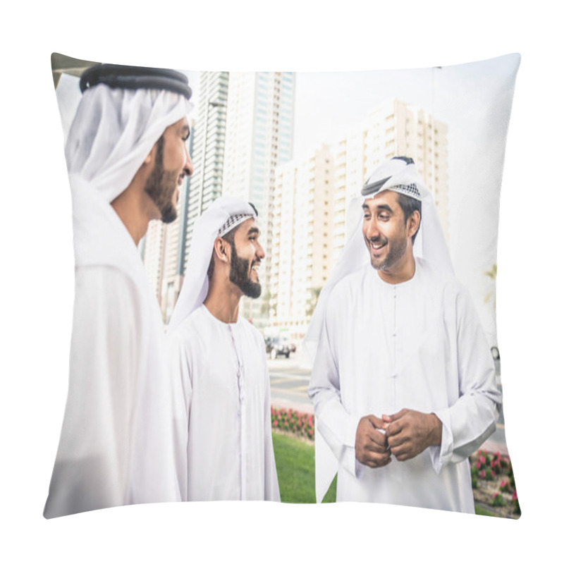 Personality  Arabian Businessmen Walking In Dubai Pillow Covers