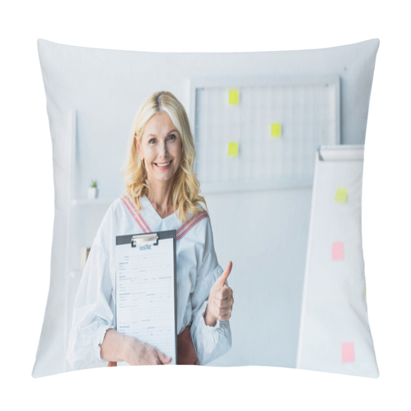 Personality  Cheerful Blonde Woman Holding Clipboard With Resume And Showing Thumb Up  Pillow Covers