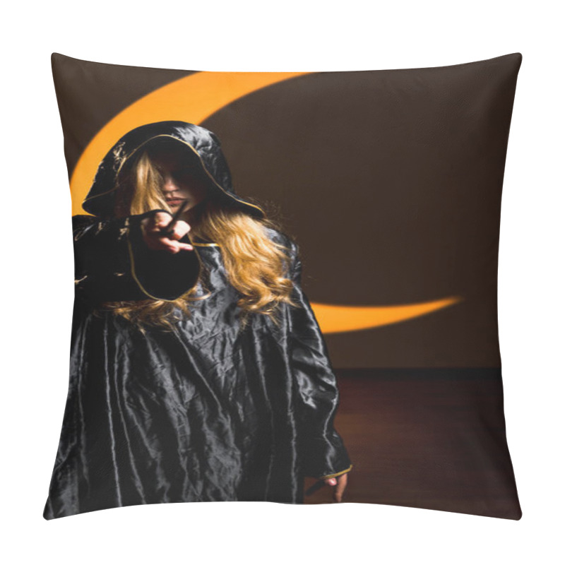 Personality  Mysterious Sorceress Casting Spells With A Wand Under An Enchanting Golden Light.Portrait Of A Witch With A Magic Wand On The Background Of The Moon. Concept Of Magic And Sorcery Pillow Covers