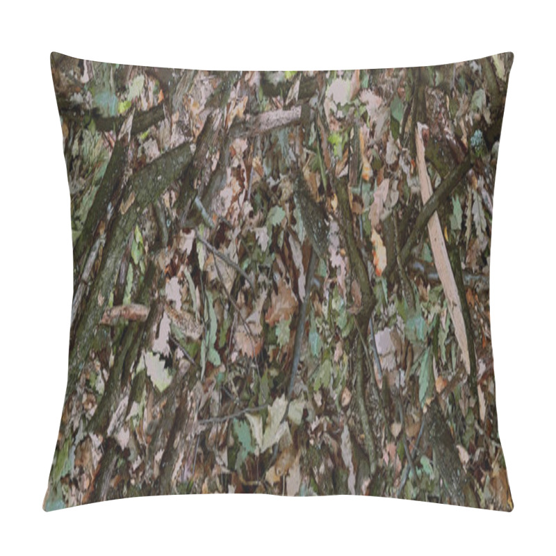 Personality  Realistic Forest Camouflage. Seamless Pattern. Oak Branches And Leaves. Useable For Hunting And Military Purposes.                     Pillow Covers