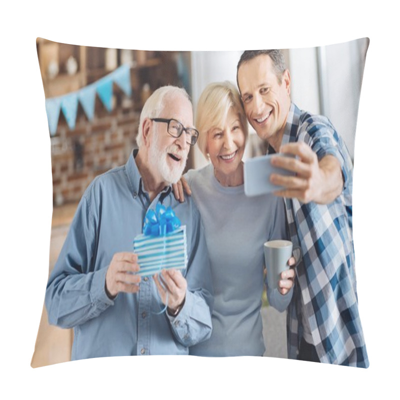 Personality  Happy Family Taking Selfies During Birthday Party Pillow Covers