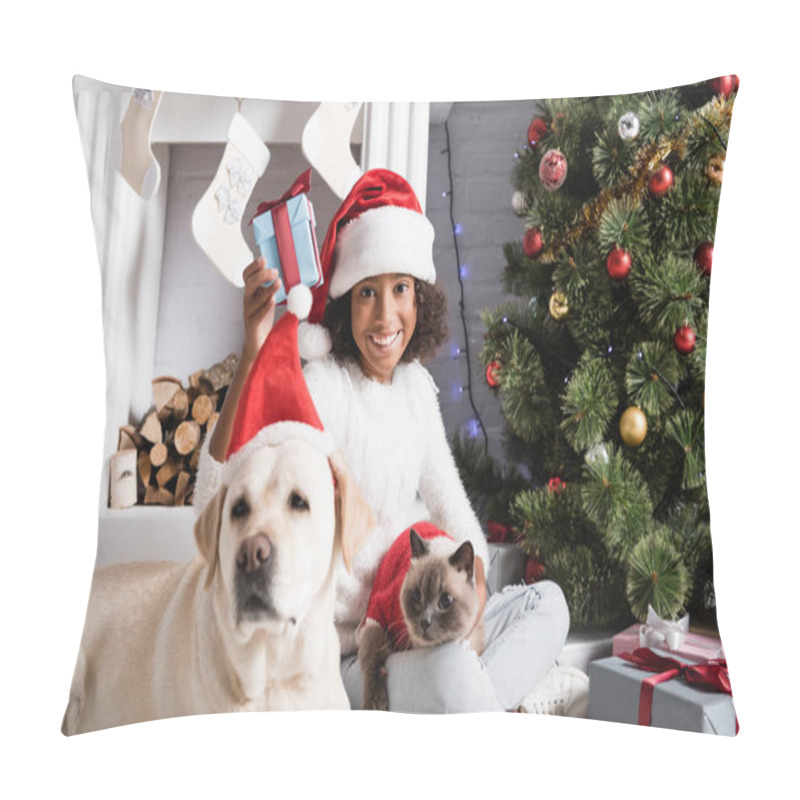 Personality  Joyful African American Girl Holding Christmas Gift Near Labrador Dog On Blurred Foreground   Pillow Covers