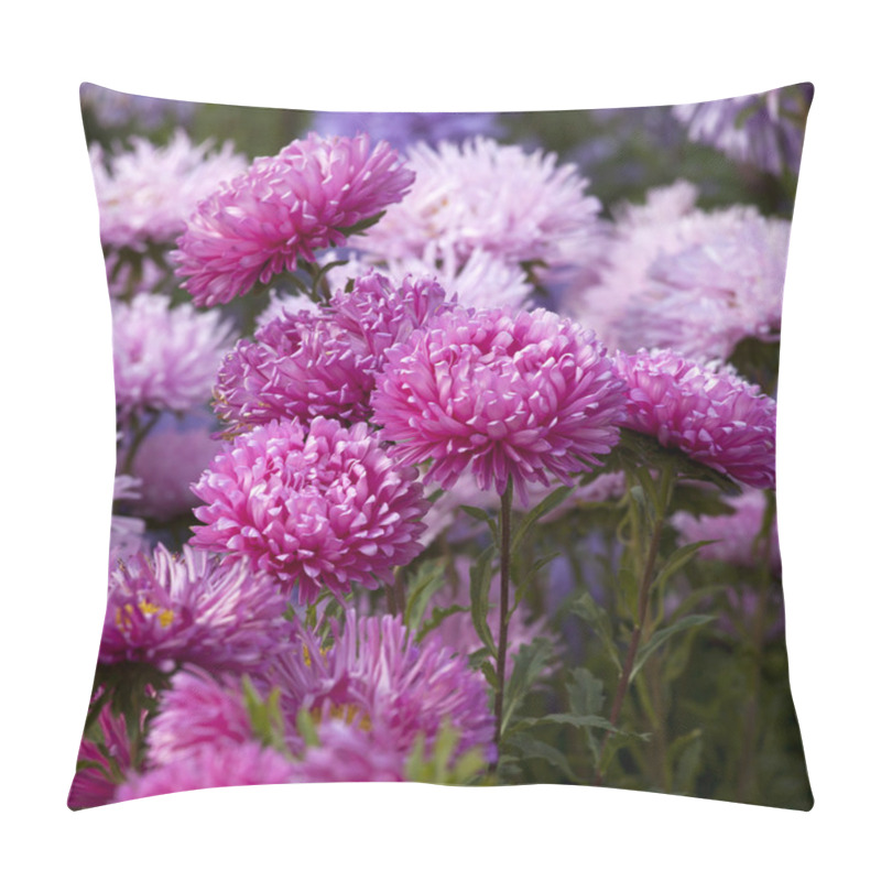 Personality  Beautiful Flowers As A Background Pillow Covers