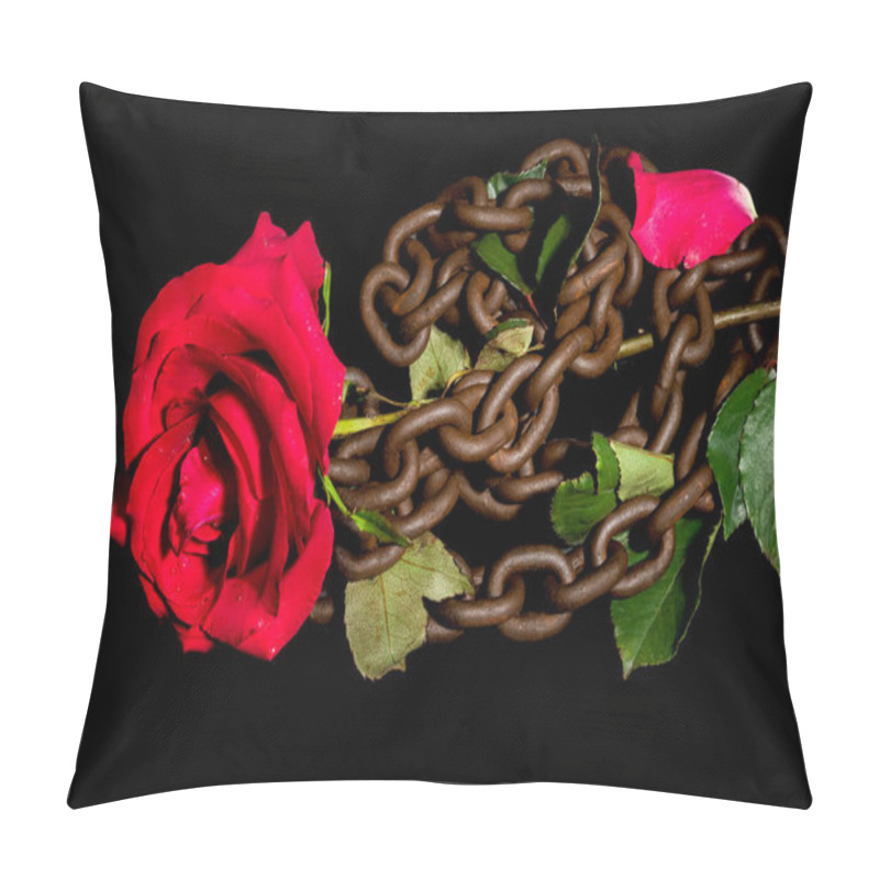 Personality  Creative Still Life With Old Rusty Chain And Red Rose On A Black Background Pillow Covers