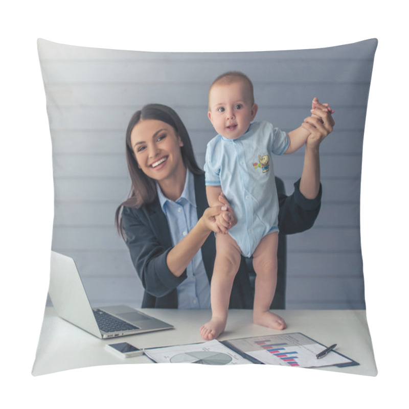 Personality  Business Lady With Her Baby Pillow Covers