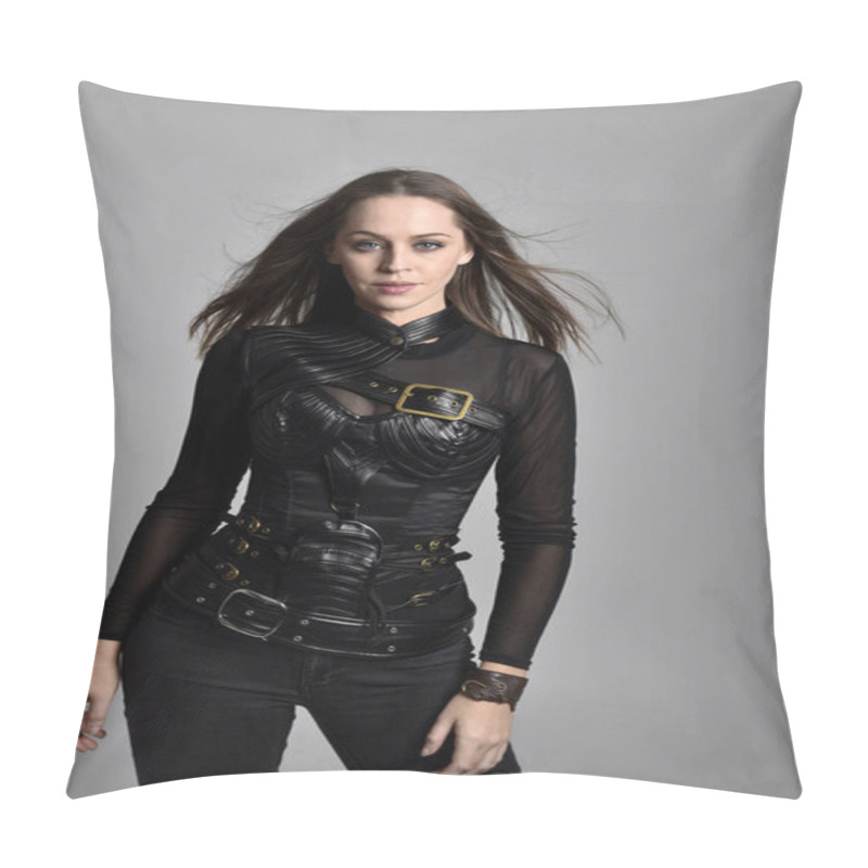 Personality  Portrait Of A Pretty Brunette Woman Wearing Black Leather Fantasy Costume  On A Studio Background. Pillow Covers