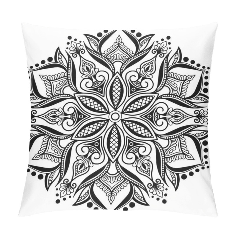 Personality  Mandala Pattern Black And White Doodles Sketch Good Mood Pillow Covers