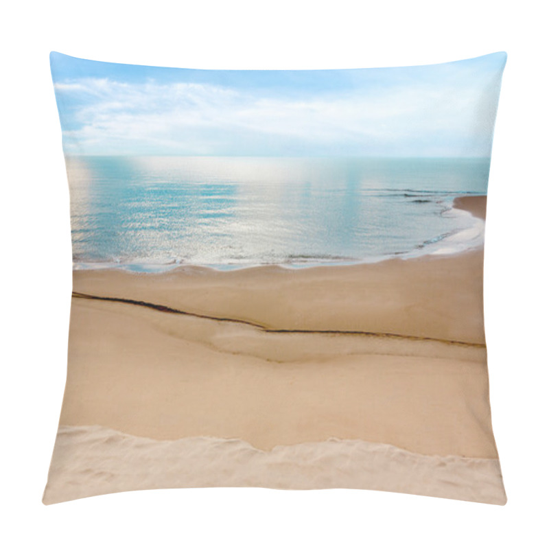 Personality  Hua Hin Thailand Beach, Summer Sea Beach With Waves, Blue Sunny  Pillow Covers