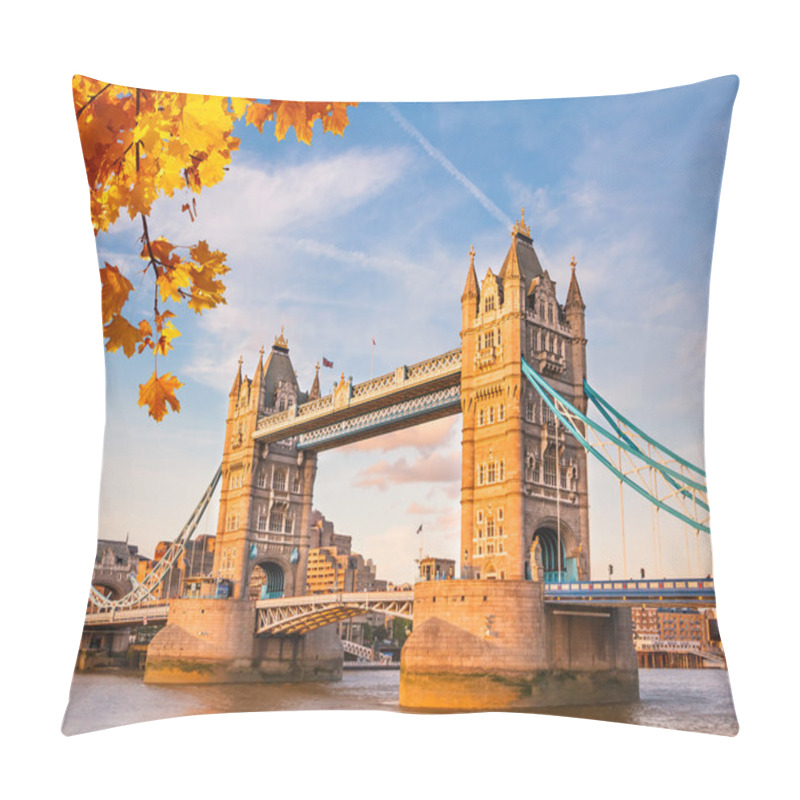 Personality  Tower Bridge In London Pillow Covers