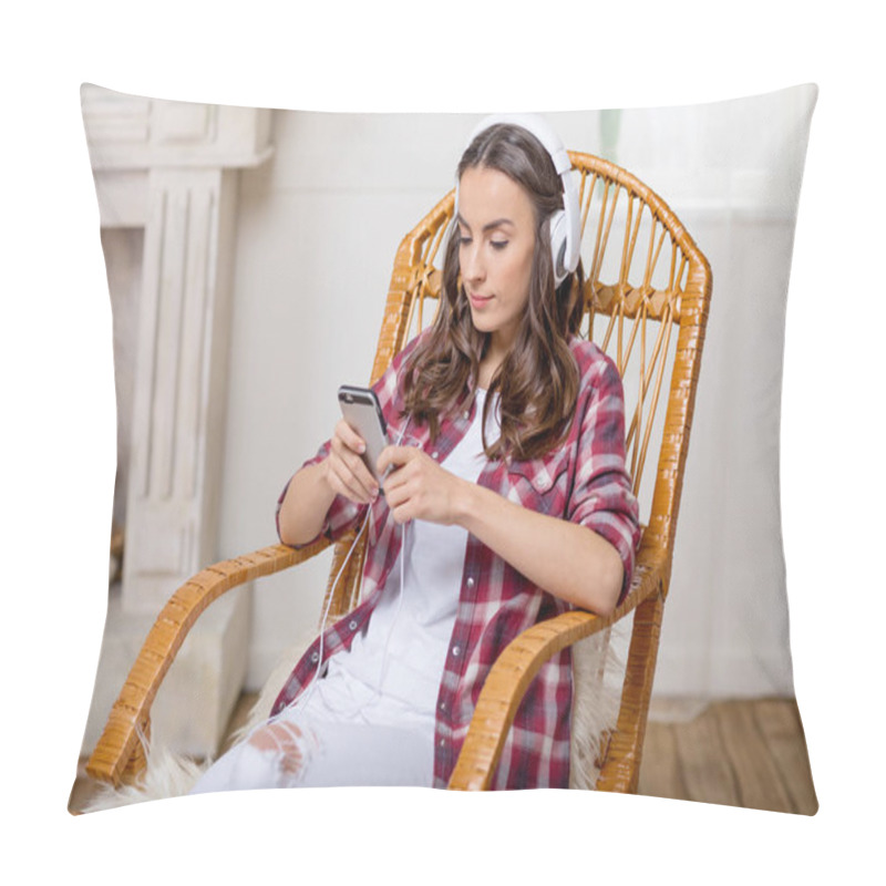 Personality  Woman In Headphones Using Smartphone Pillow Covers