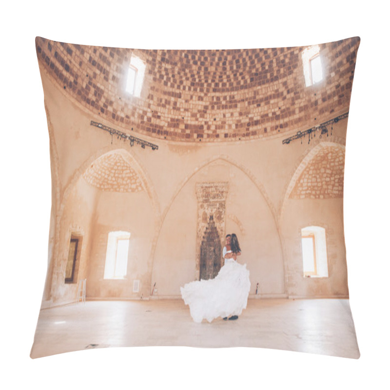 Personality  Couple In Ancient Temple Hall Pillow Covers