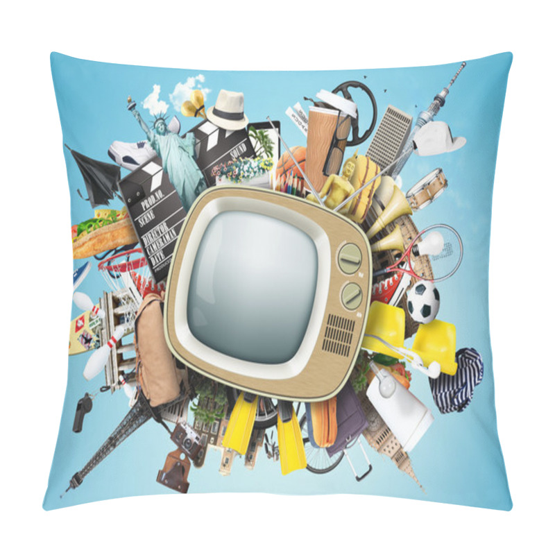 Personality  Retro TV With An Antenna Pillow Covers