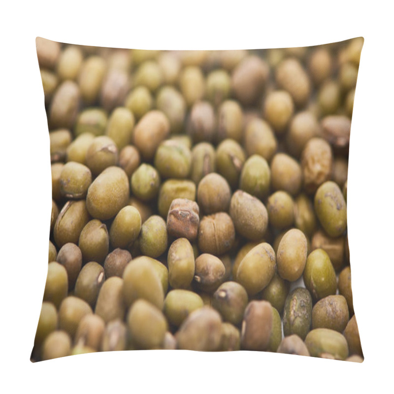 Personality  Close Up View Of Raw Green Mung Beans Pillow Covers