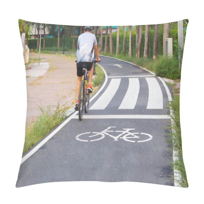 Personality  A Bike Lane For Cyclist Pillow Covers