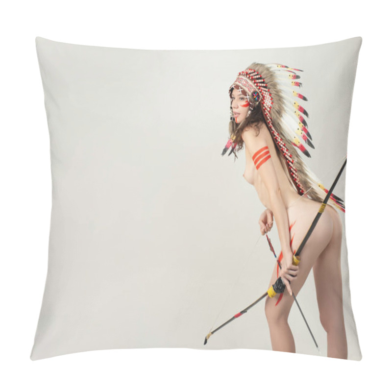 Personality  Naked Woman In Native American Costume With Feathers Pillow Covers