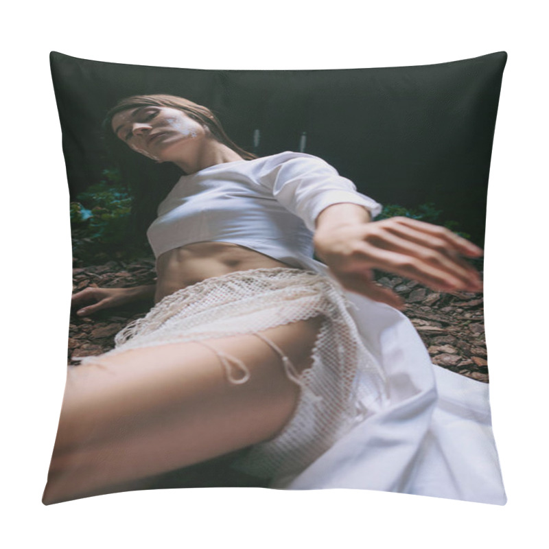 Personality  A Woman In A White Outfit Poses In A Swamp. Pillow Covers