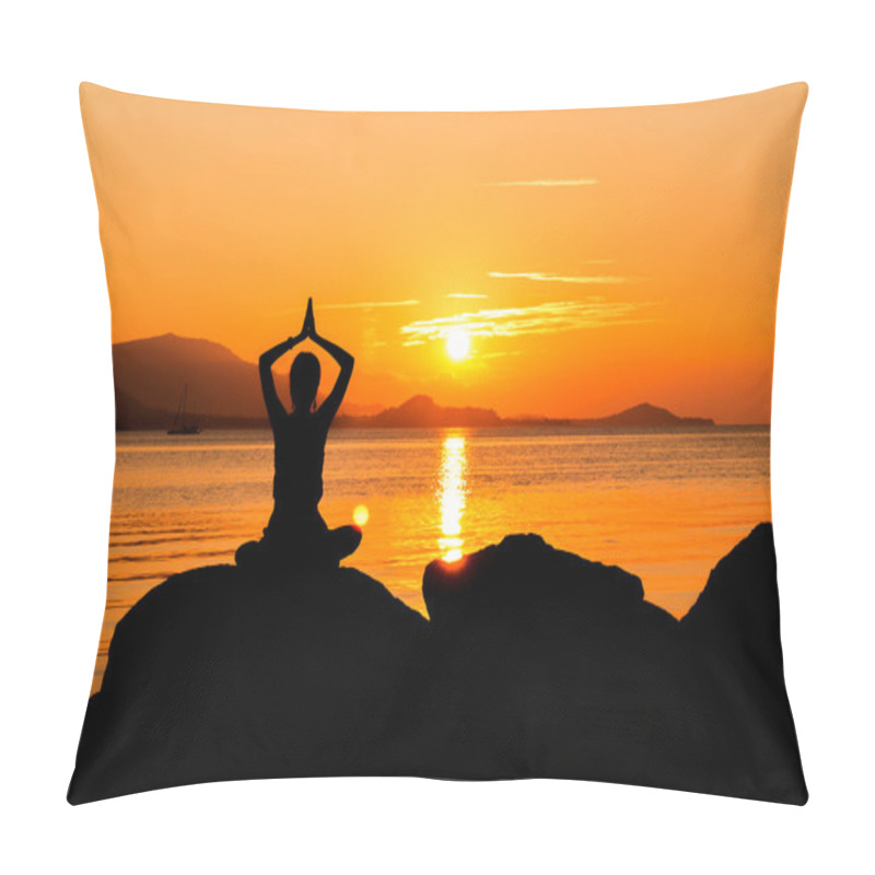 Personality  Silhouette Of Young Woman Practicing Yoga On The Beach Sunset Ba Pillow Covers