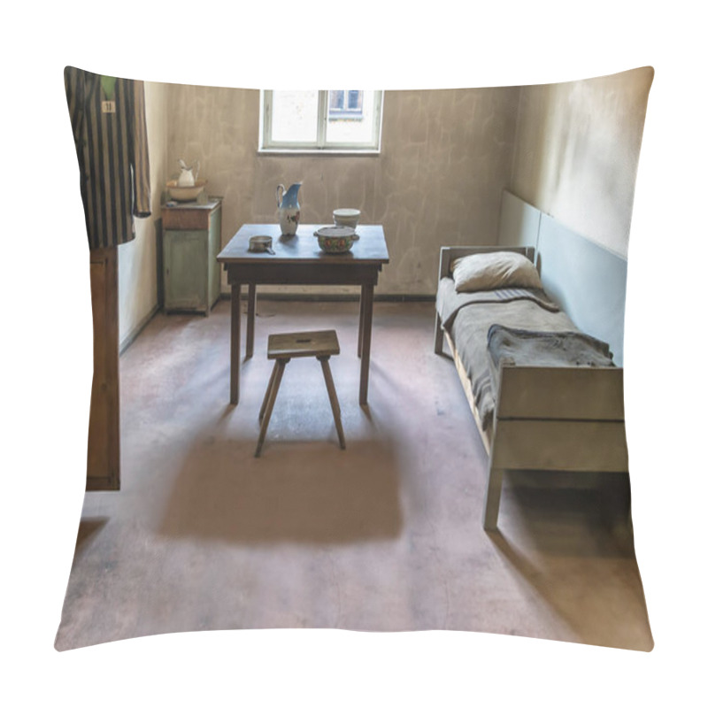 Personality  Auschwitz, Poland - June 2, 2018: Bedroom Of A Kapo Or Prisoner Functionary. Was A Prisoner In A Nazi Concentration Camp Who Was Assigned By The SS Guards To Supervise Forced Labor Or Carry Out Administrative Tasks Pillow Covers