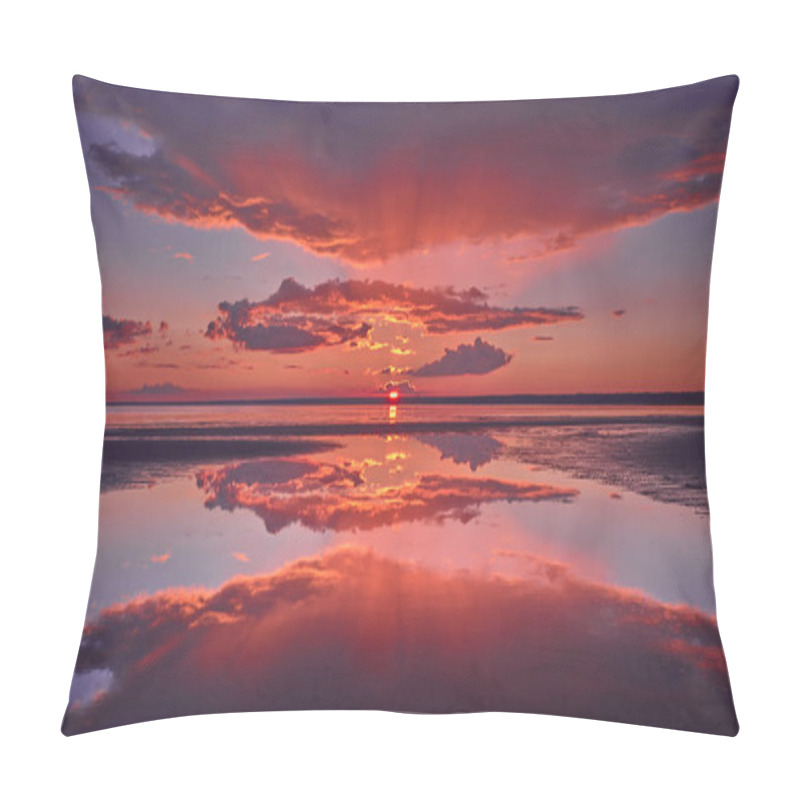 Personality  Sun Rays And Reflection Of The Sky In The Water During A Red Sunset On The Gulf Of Finland Of The Baltic Sea. Pillow Covers