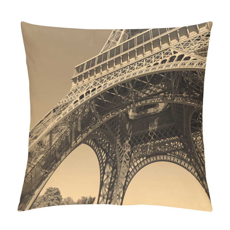 Personality  The Iconic Eiffel Tower, Paris France Pillow Covers