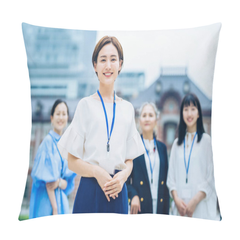 Personality  Asian Business Women Lined Up Outdoors Pillow Covers