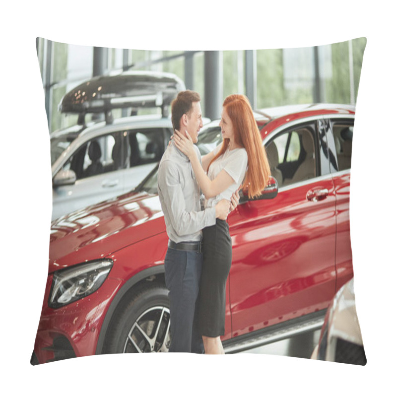 Personality  Couple Hugging While Buying First New Family Car Together In Dealership. Pillow Covers