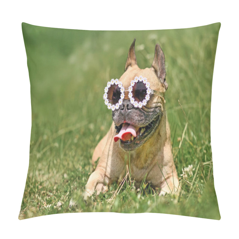 Personality  Funny French Bulldog Dog Wearing Sunglasses Decorated With Daisy Flowers In Summer Pillow Covers