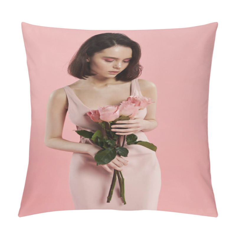 Personality  A Woman In A Pink Dress Holds A Bouquet Of Roses In Front Of A Bright Pink Background. Pillow Covers