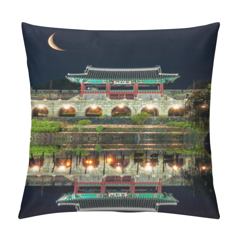 Personality  Hwaseong Fortress Pillow Covers