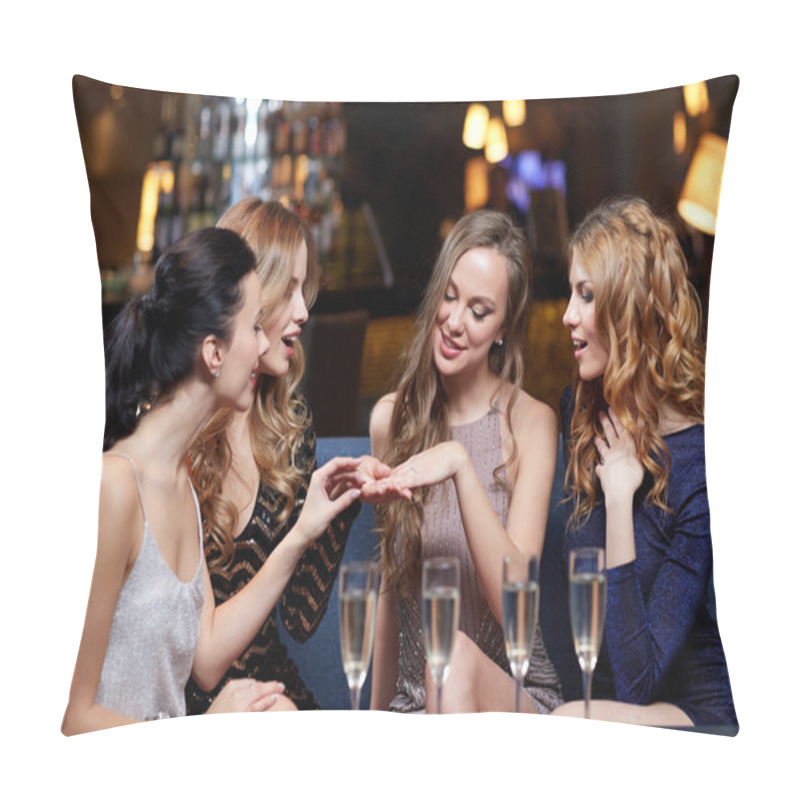 Personality  Woman Showing Engagement Ring To Her Friends Pillow Covers