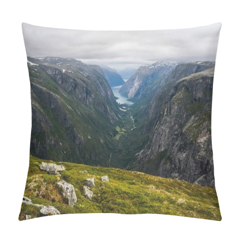 Personality  Mountains Pillow Covers