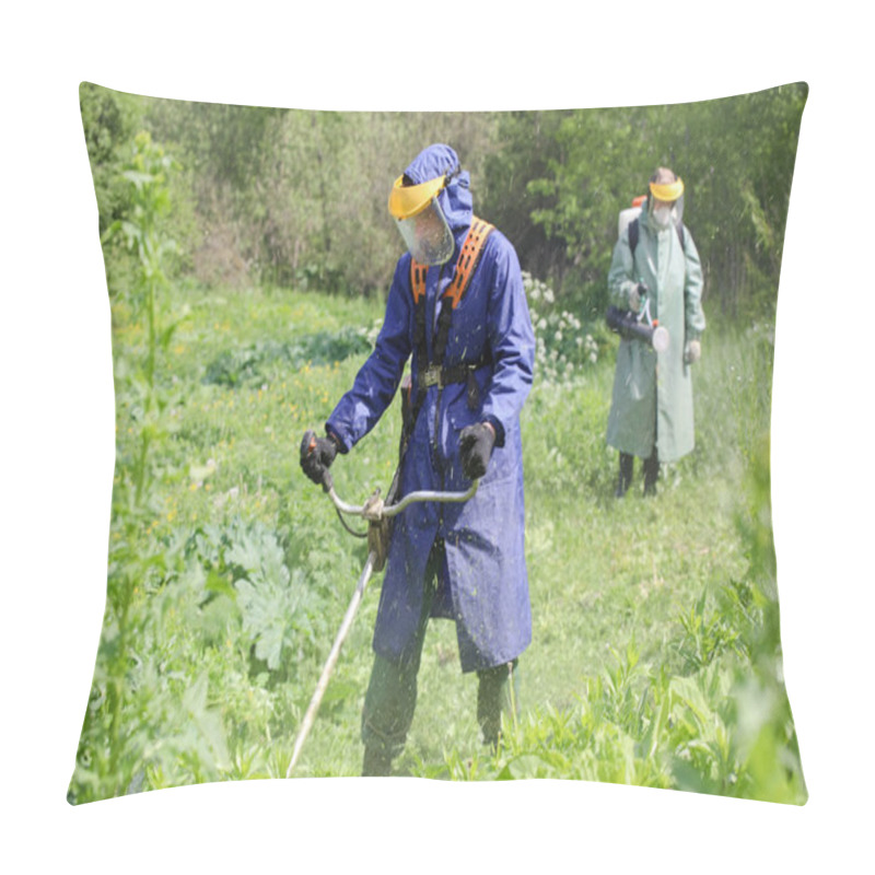 Personality  MINSK, BELARUS - 1 OCTOBER, 2020: Mowing And Herbicide Treatment Of Sosnovsky Hogweed Pillow Covers