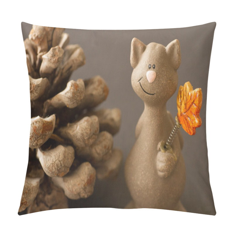 Personality  Cat  Sculpture And Bump Pillow Covers