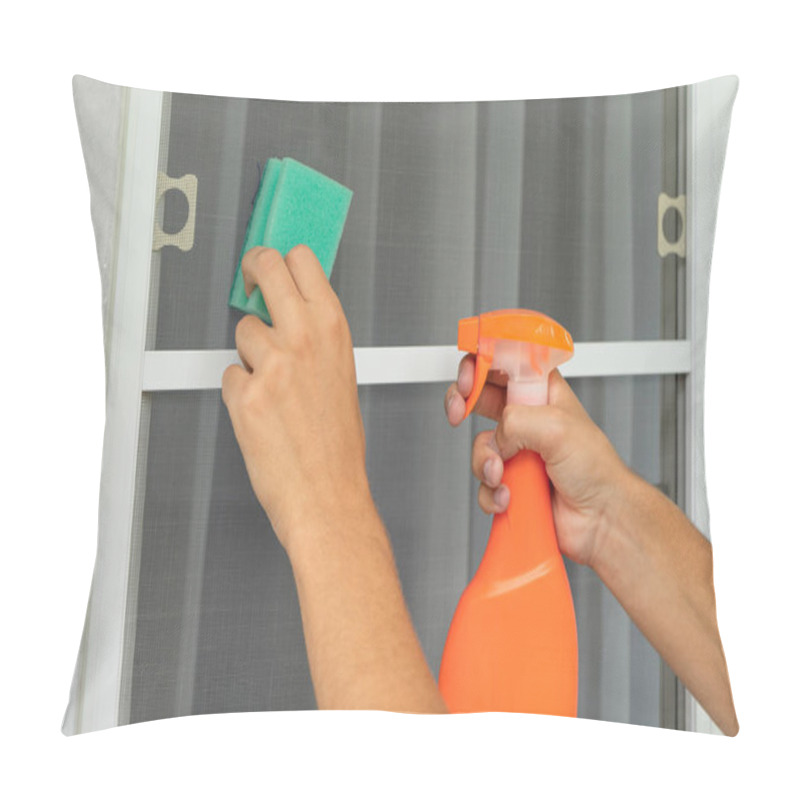 Personality  Washing From Dust Mosquito Net. Cleaning Mosquito Wire Screen. Pillow Covers