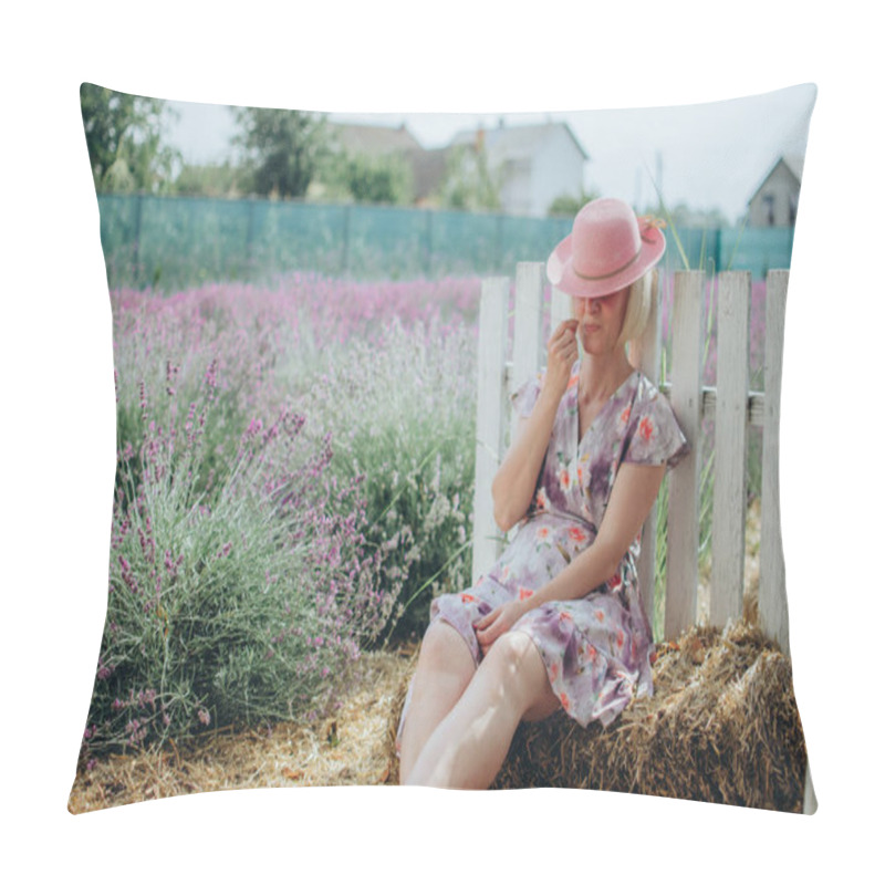 Personality  Blonde Woman In A Summer Floral Dress Sitting On Hay Bales In A Lavender Field And A Pink Straw Hat Pillow Covers