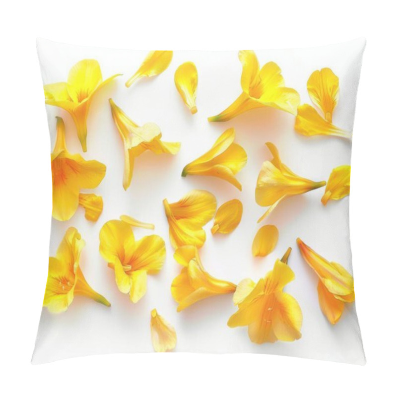 Personality  A Vibrant Arrangement Of Yellow Flower Petals Scattered Elegantly On A Light Background. Pillow Covers