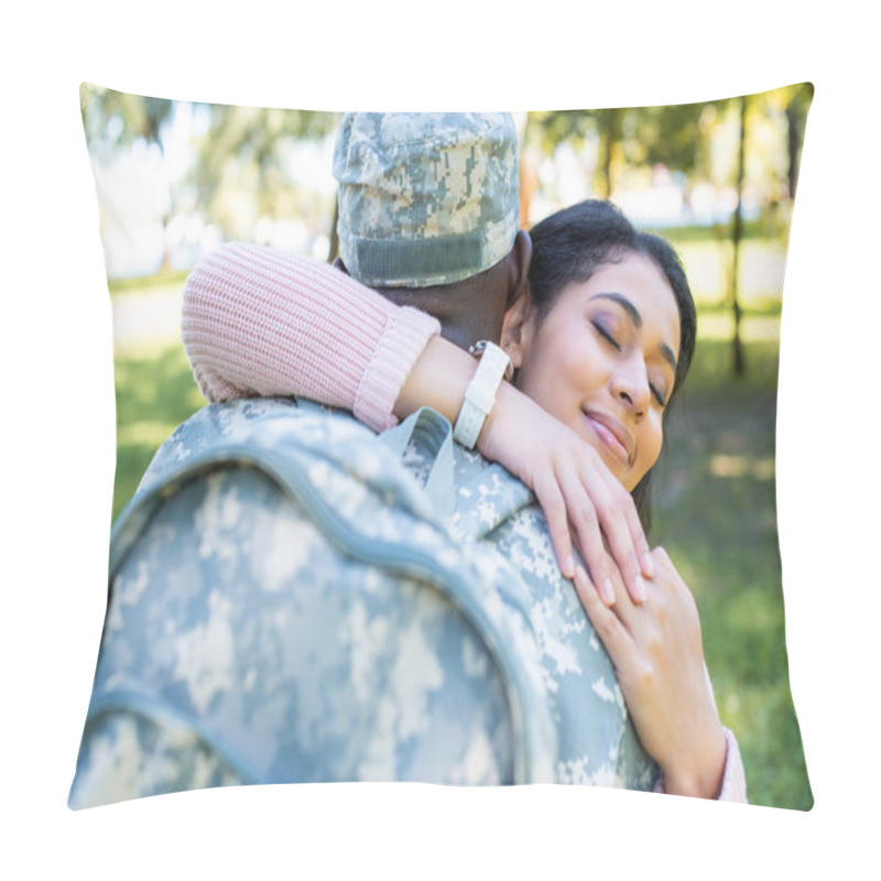 Personality  African American Soldier In Military Uniform Hugging Happy Girlfriend In Park Pillow Covers