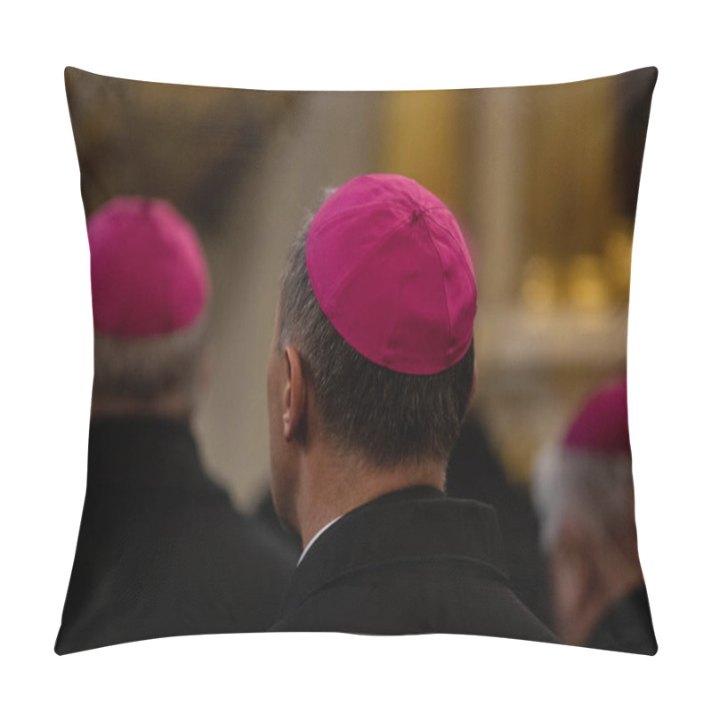 Personality  Czestochowa, Poland, Jasna Gora Monastery - 18 November 2019: Clerics In The Amaranth Zucchetto (form-fitting Ecclesiastical Skullcap) Praying During The Mass In The Chapel Pillow Covers