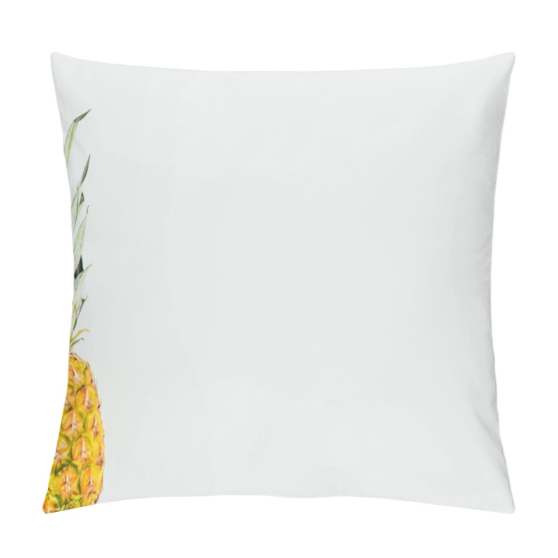 Personality  Top View Of Ripe Pineapple With Green Leaves On White Background Pillow Covers