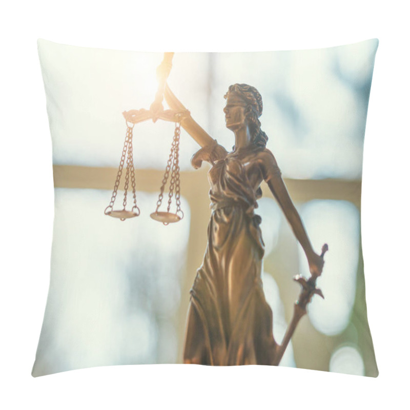 Personality  Lady Justice Statue Pillow Covers