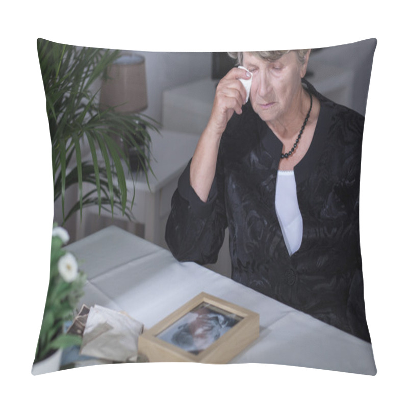 Personality  Crying After Husband Pillow Covers