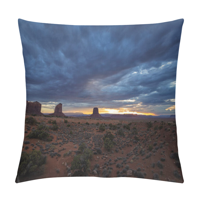 Personality  Sunset In Monument Valley, Arizona Pillow Covers