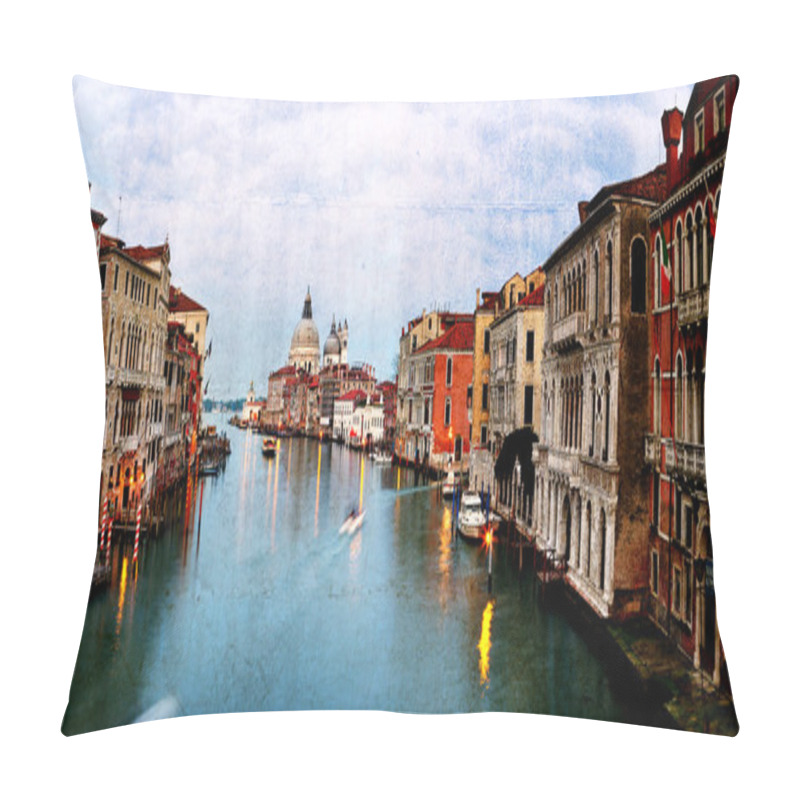 Personality  Retro Style Image Of Grand Canal At Sunset Pillow Covers