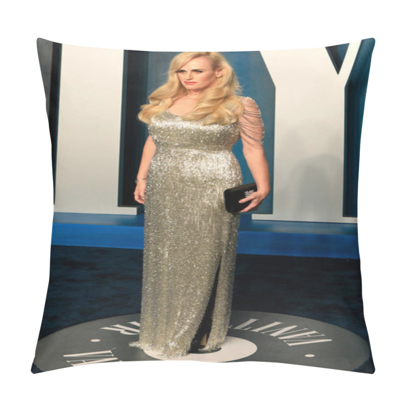 Personality  LOS ANGELES - MAR 27:  Rebel Wilson At The Vanity Fair Oscar Party At Wallis Annenberg Center For The Performing Arts On March 27, 2022  In Beverly Hills, CA Pillow Covers