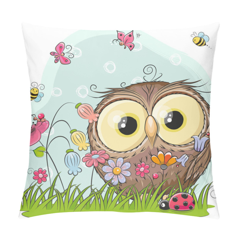 Personality  Cute Cartoon Owl On A Meadow Pillow Covers