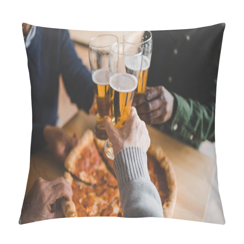 Personality  Friends Clinking Glasses Of Beer Pillow Covers