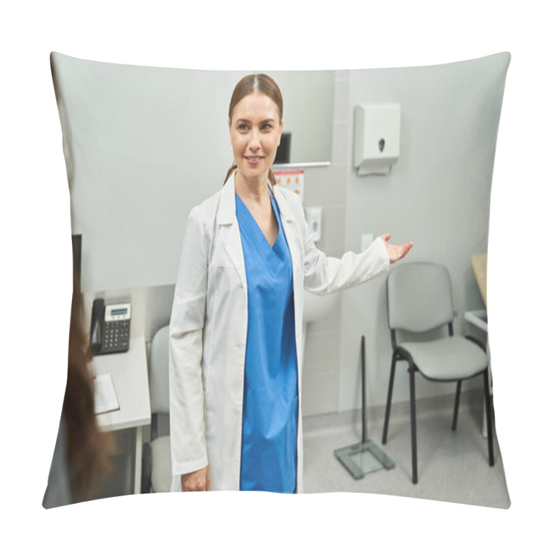 Personality  A Gynecologist In A Lab Coat Engages With A Female Patient In A Modern Clinic. Pillow Covers